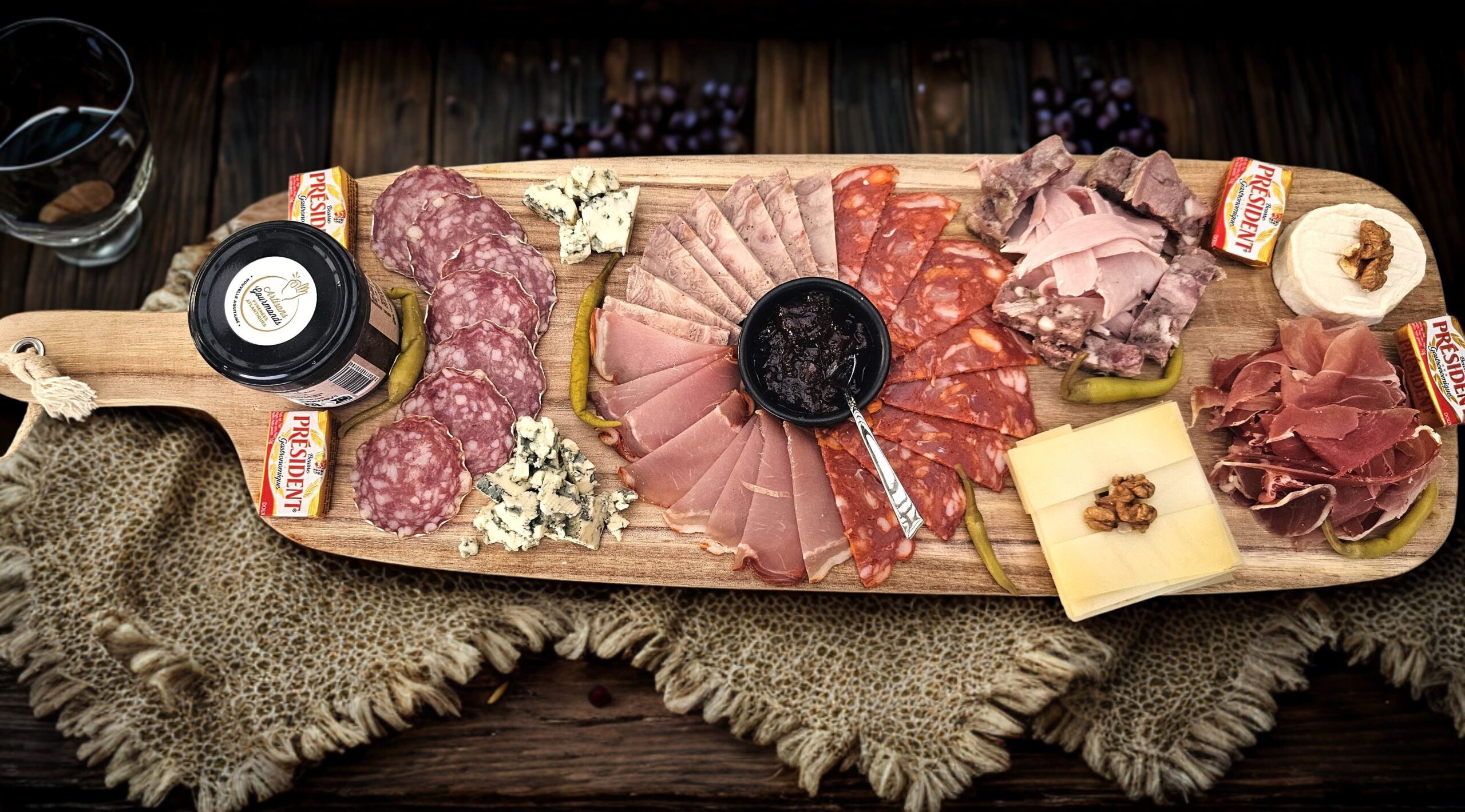 services camping au bord de leau dordogne