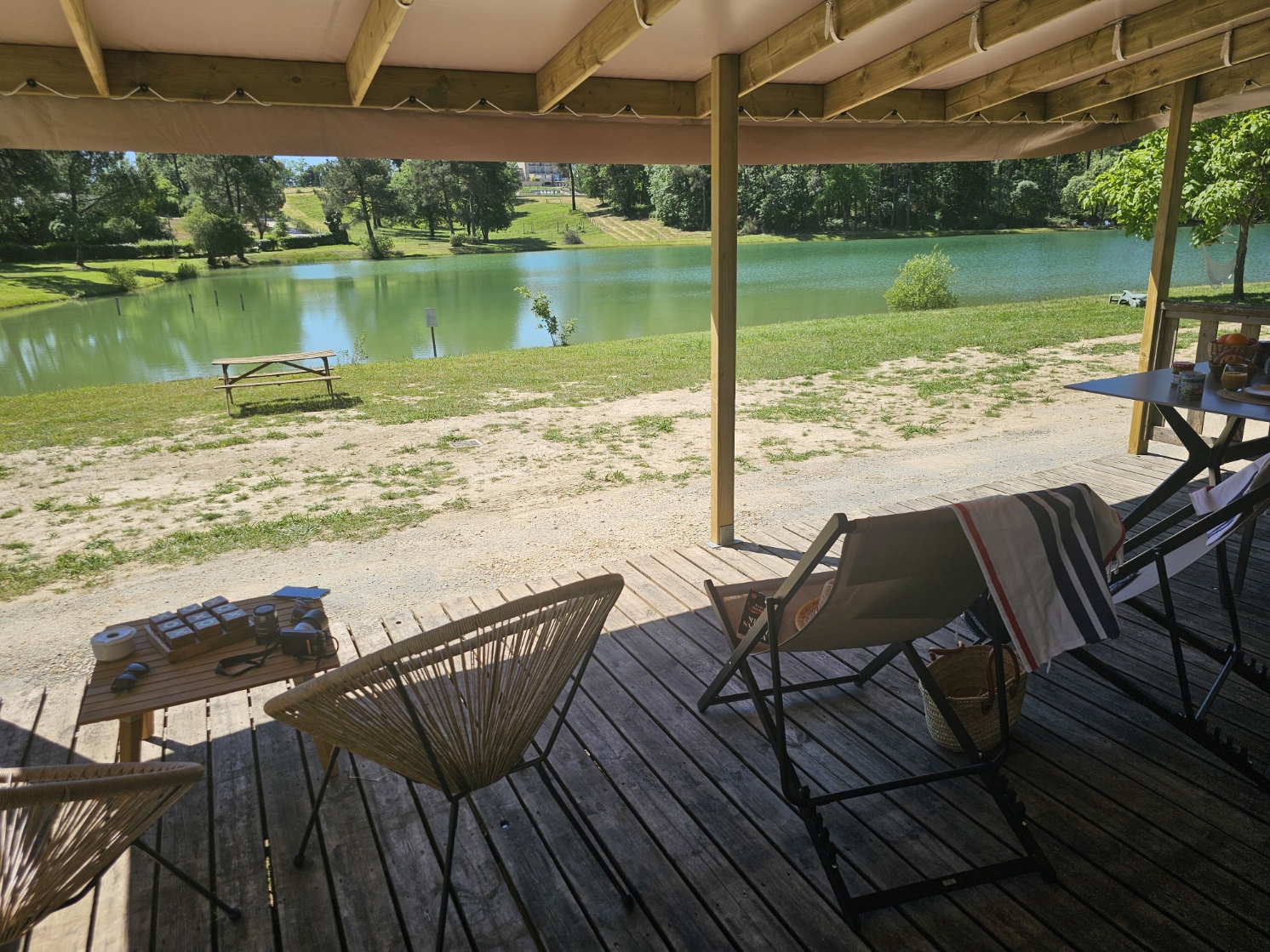 mobil home premium face étang