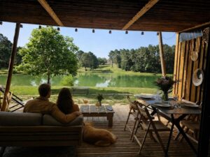 Chalet premium en bord d'étang à Gaia Ecolodge Chalet premium en bord d'étang à Gaia Ecolodge